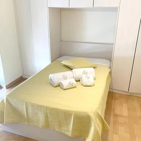 Apartment Avenida Das Comunidades Lusiadas Portimao